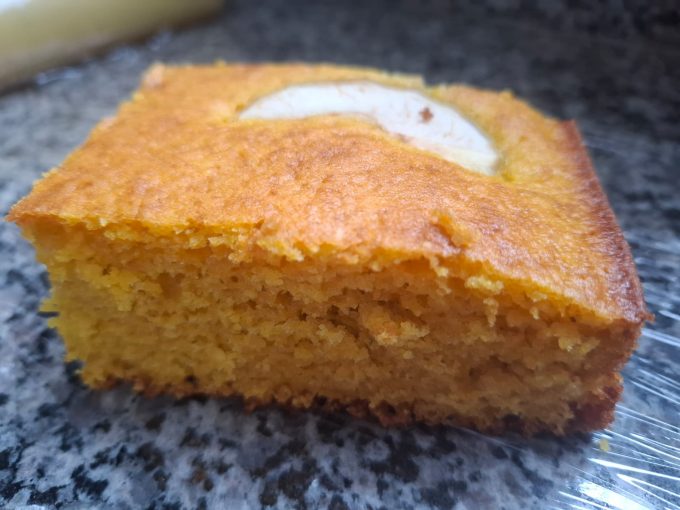Bolo de cenoura e maçã