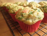 Muffin de espinafre, poró e pimenta biquinho (sem glúten)