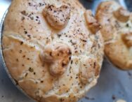 Mini empadão de frango (sem gluten)