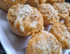 Tortinha de queijo coalho